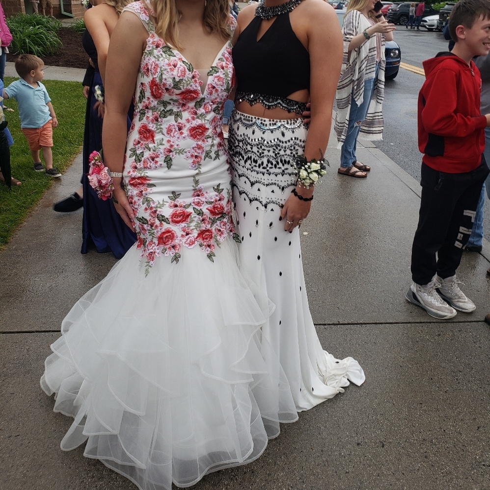 Prom dress